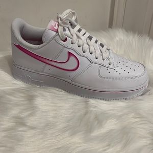Nike air forces size 9 in women brand new never worn.